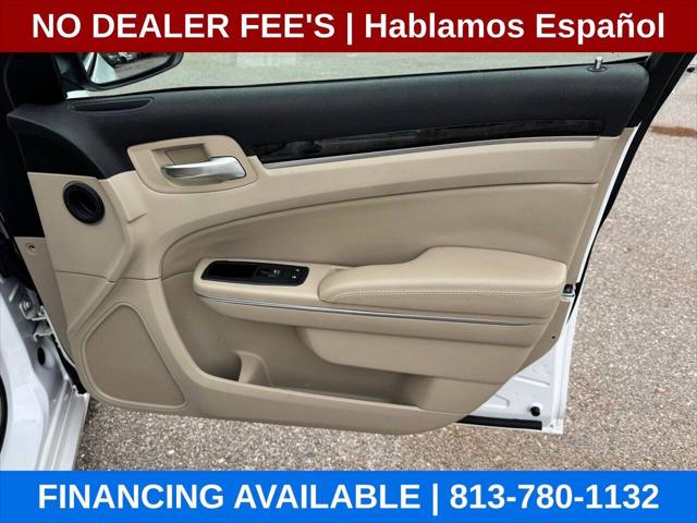 2011 Chrysler 300 Base 4dr Sedan