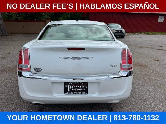2011 Chrysler 300 Base 4dr Sedan