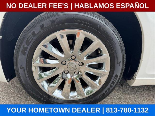 2011 Chrysler 300 Base 4dr Sedan