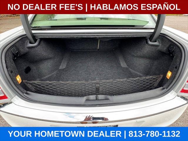2011 Chrysler 300 Base 4dr Sedan