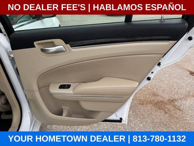 2011 Chrysler 300 Base 4dr Sedan