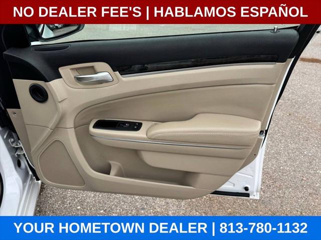 2011 Chrysler 300 Base 4dr Sedan