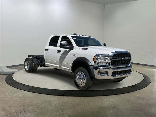 2024 RAM Ram 5500 Chassis Cab RAM 5500 TRADESMAN CHASSIS CREW CAB 4X4 60 CA
