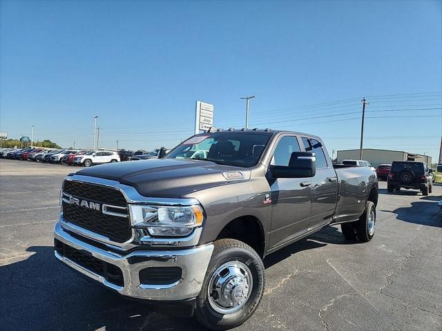 2024 RAM Ram 3500 RAM 3500 TRADESMAN CREW CAB 4X4 8 BOX