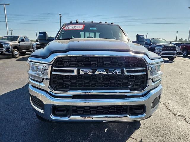 2024 RAM Ram 3500 RAM 3500 TRADESMAN CREW CAB 4X4 8 BOX