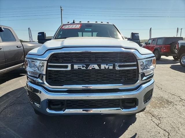 2024 RAM Ram 3500 RAM 3500 TRADESMAN CREW CAB 4X4 8 BOX