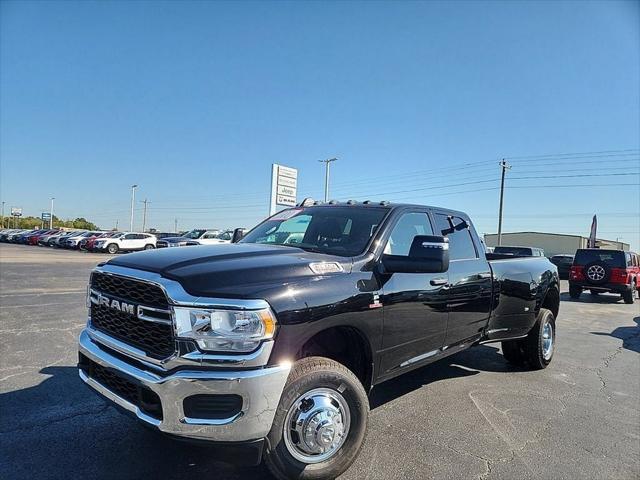 2024 RAM Ram 3500 RAM 3500 TRADESMAN CREW CAB 4X4 8 BOX