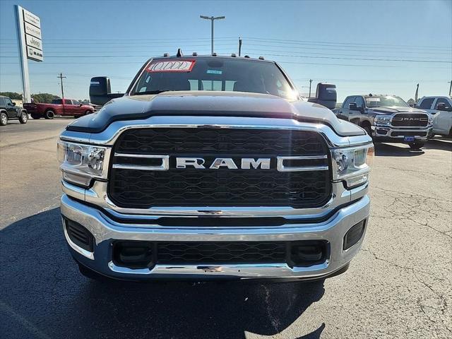 2024 RAM Ram 3500 RAM 3500 TRADESMAN CREW CAB 4X4 8 BOX