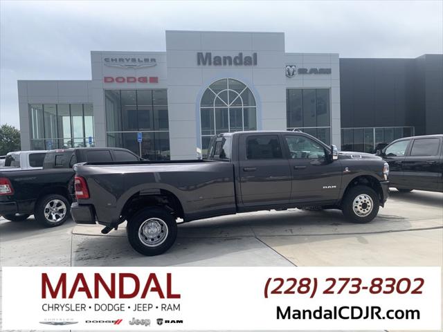 2024 RAM Ram 3500 RAM 3500 LARAMIE CREW CAB 4X4 8 BOX