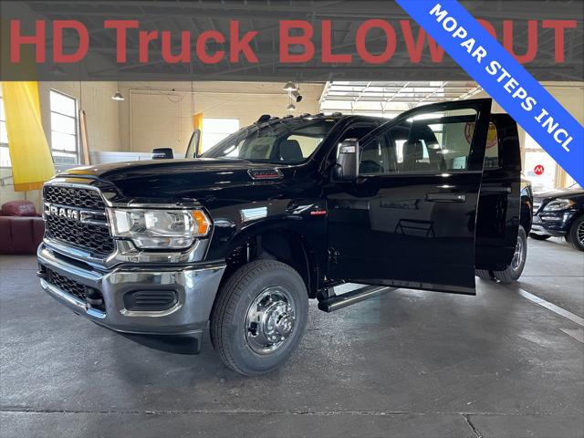 2024 RAM Ram 3500 RAM 3500 TRADESMAN CREW CAB 4X4 8 BOX