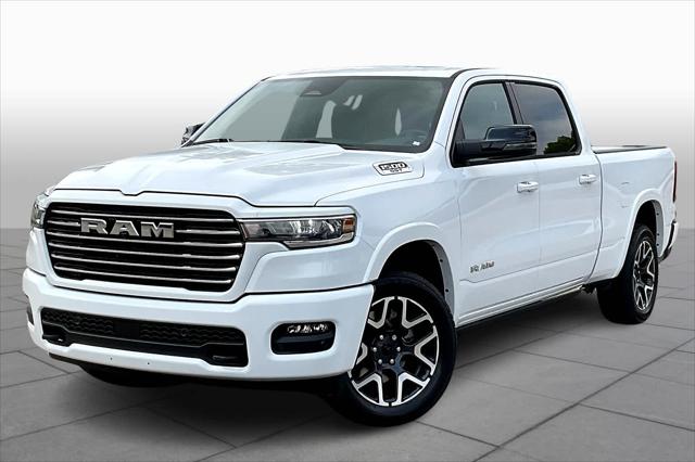 2025 RAM Ram 1500 RAM 1500 LARAMIE CREW CAB 4X4 64 BOX