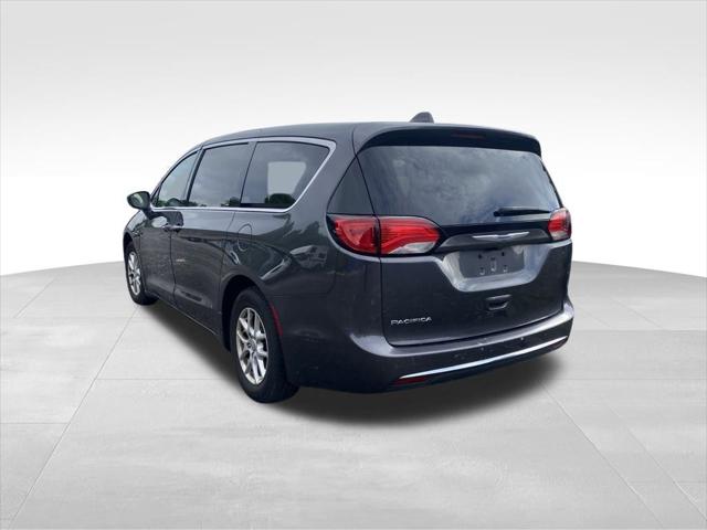 2020 Chrysler Pacifica Touring