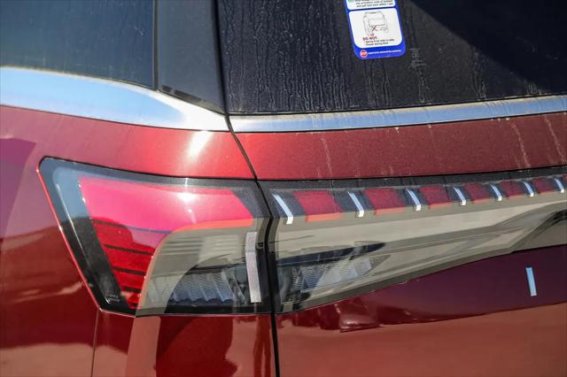 2025 INFINITI QX80 LUXE AWD