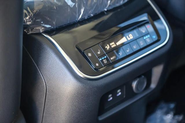 2025 INFINITI QX80 LUXE AWD