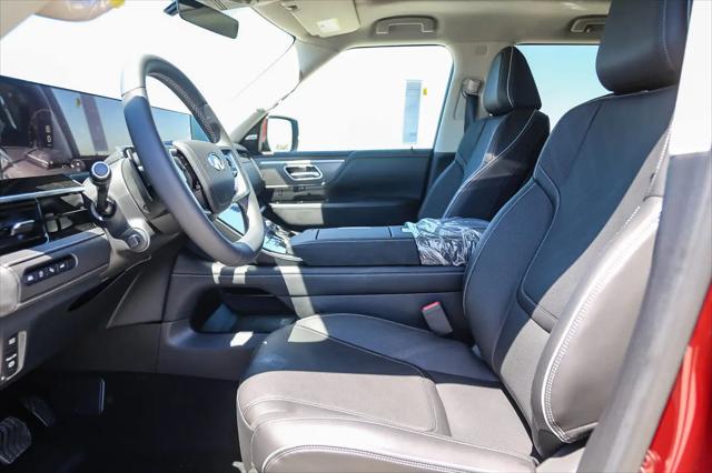 2025 INFINITI QX80 LUXE AWD