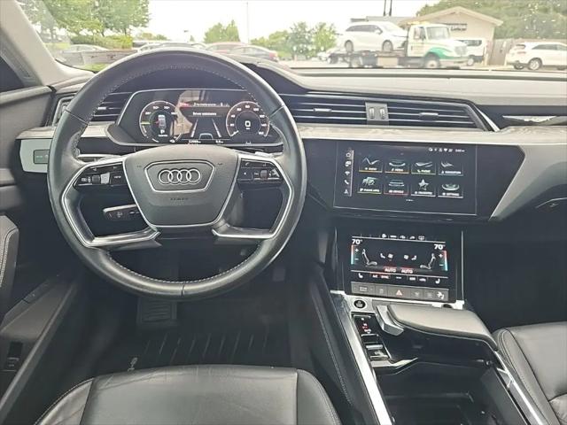 2021 Audi e-tron Premium quattro