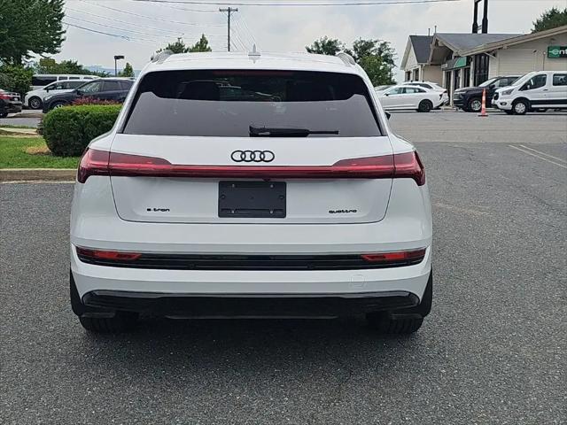 2021 Audi e-tron Premium quattro