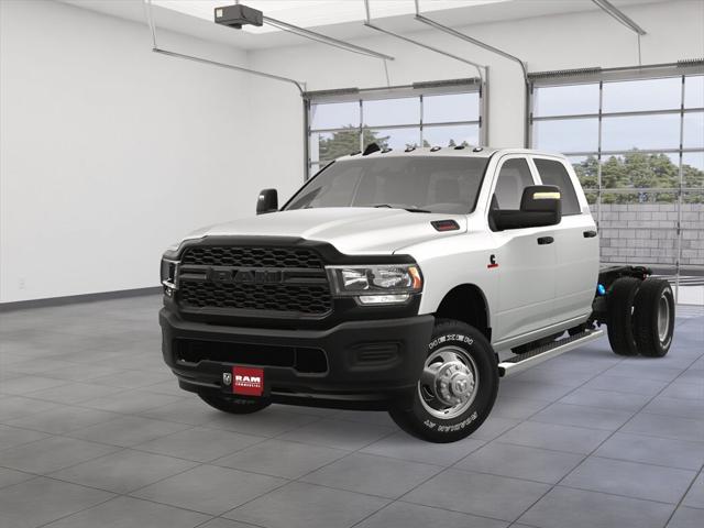 2024 RAM Ram 3500 Chassis Cab RAM 3500 TRADESMAN CREW CAB CHASSIS 4X4 60 CA