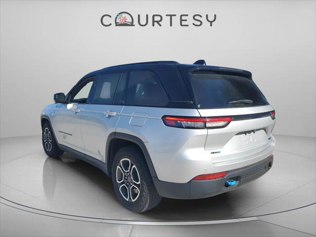 2022 Jeep Grand Cherokee 4xe Trailhawk 4x4 2022 Jeep Grand Cherokee 4xe Trailhawk 4x4