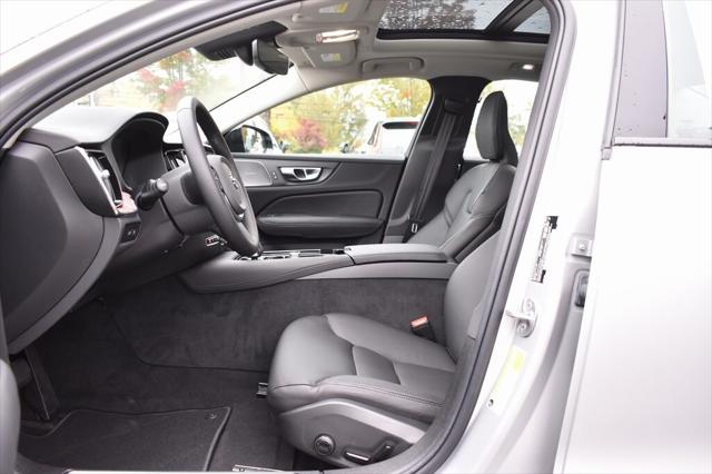 2025 Volvo S60 Plus