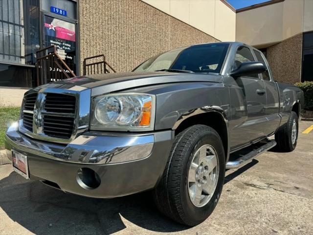 2005 Dodge Dakota SLT for sale in Houston, TX