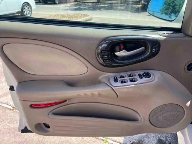 2004 Pontiac Bonneville GXP