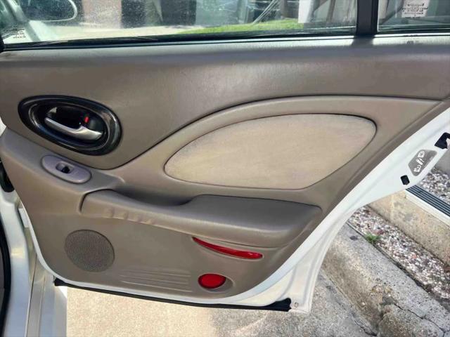 2004 Pontiac Bonneville GXP