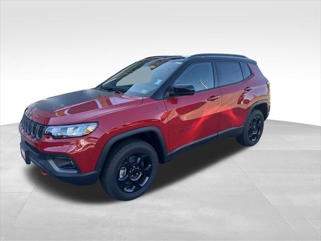 2024 Jeep Compass COMPASS TRAILHAWK 4X4