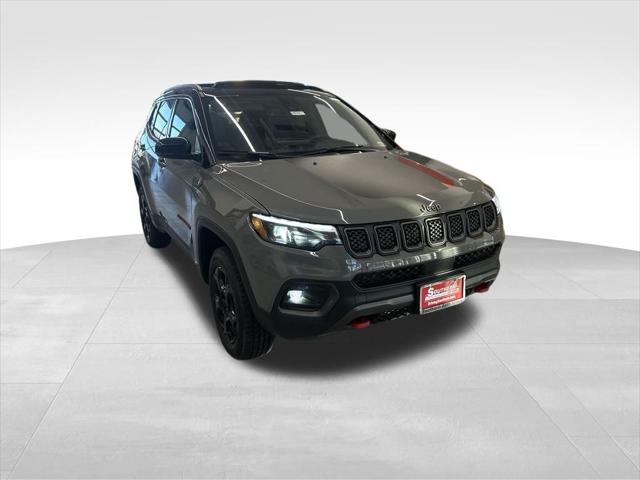 2024 Jeep Compass COMPASS TRAILHAWK 4X4