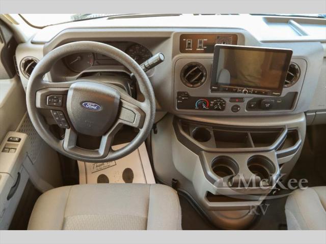2025 Ford E-450 Cutaway Unknown