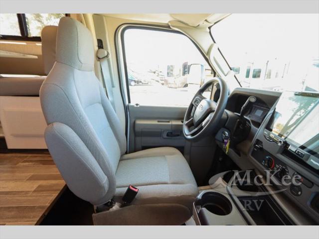 2025 Ford E-450 Cutaway Unknown