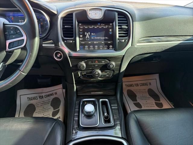 2018 Chrysler 300 Touring L