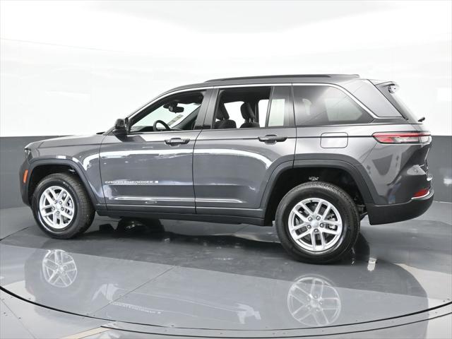 2024 Jeep Grand Cherokee GRAND CHEROKEE LAREDO X 4X2