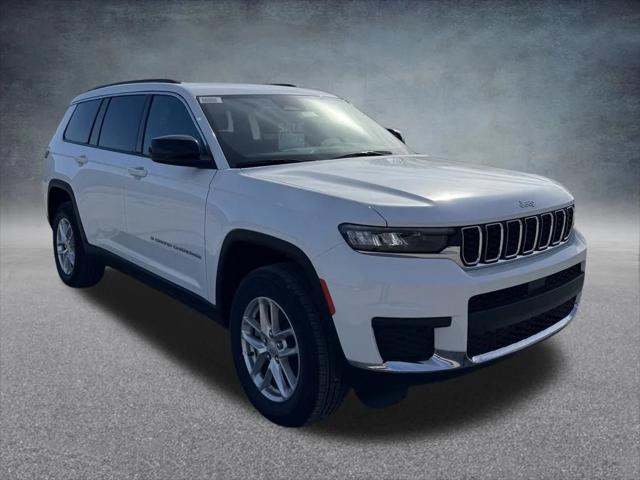 2024 Jeep Grand Cherokee GRAND CHEROKEE L LAREDO X 4X4