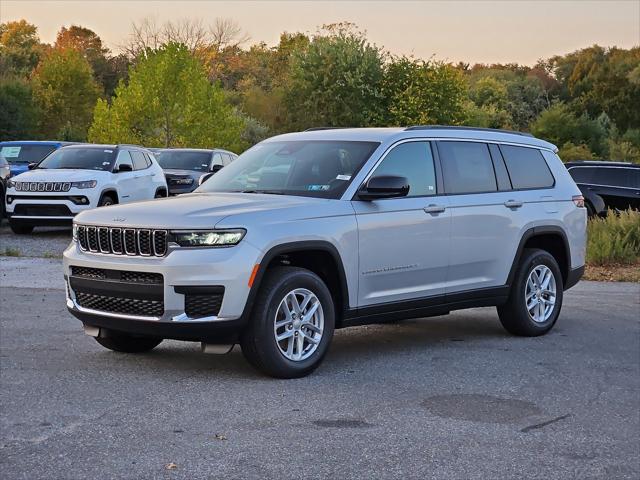 2024 Jeep Grand Cherokee GRAND CHEROKEE L LAREDO X 4X4