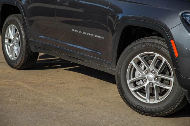 2024 Jeep Grand Cherokee GRAND CHEROKEE LAREDO X 4X2