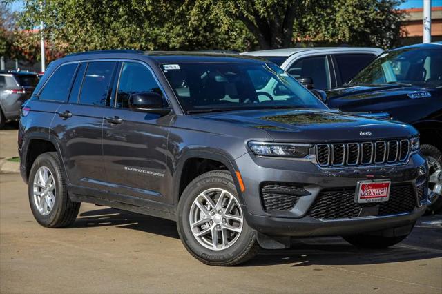 2024 Jeep Grand Cherokee GRAND CHEROKEE LAREDO X 4X2