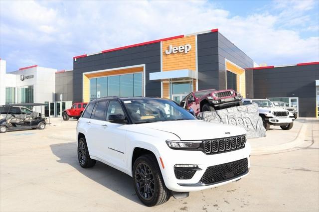 2024 Jeep Grand Cherokee GRAND CHEROKEE SUMMIT RESERVE 4X4