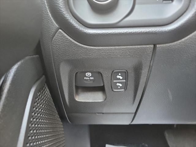 2022 Ram 1500 Big Horn Crew Cab 4x4 57 Box