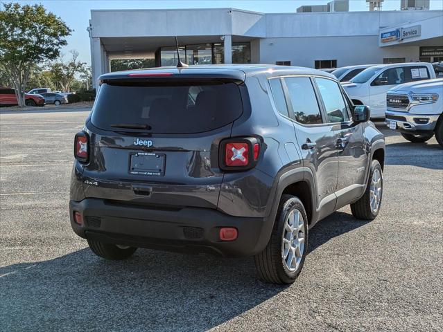 2023 Jeep Renegade Latitude 4x4