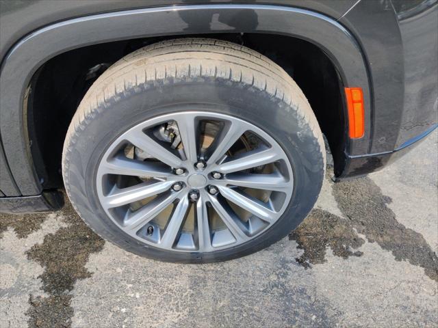 2023 Wagoneer Grand Wagoneer Series II 4x4 2023 Wagoneer Grand Wagoneer Series II 4x4