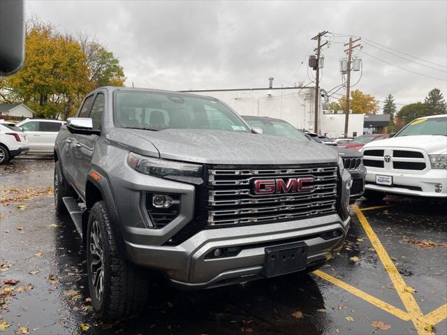 2023 GMC Canyon 4WD Crew Cab Short Box Denali