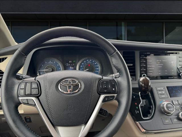 2019 Toyota Sienna XLE 8 Passenger