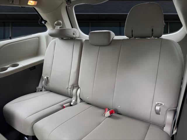 2019 Toyota Sienna XLE 8 Passenger