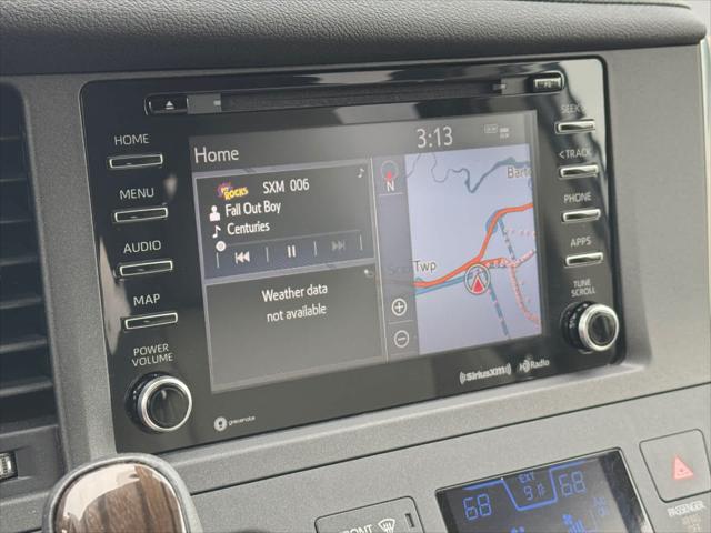 2019 Toyota Sienna XLE 8 Passenger