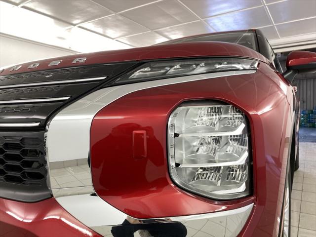 2024 Mitsubishi Outlander ES 2.5 S-AWC