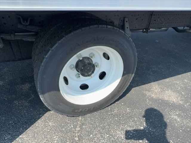 2025 Chevrolet 5500 176 Wheelbase