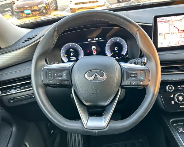 2024 INFINITI QX60 LUXE