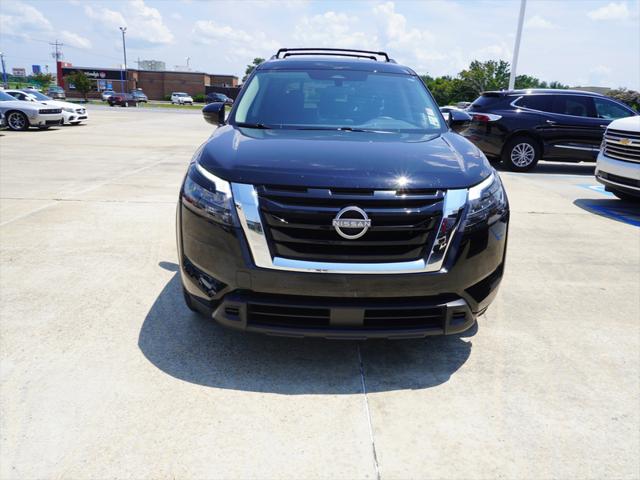 2023 Nissan Pathfinder SV FWD