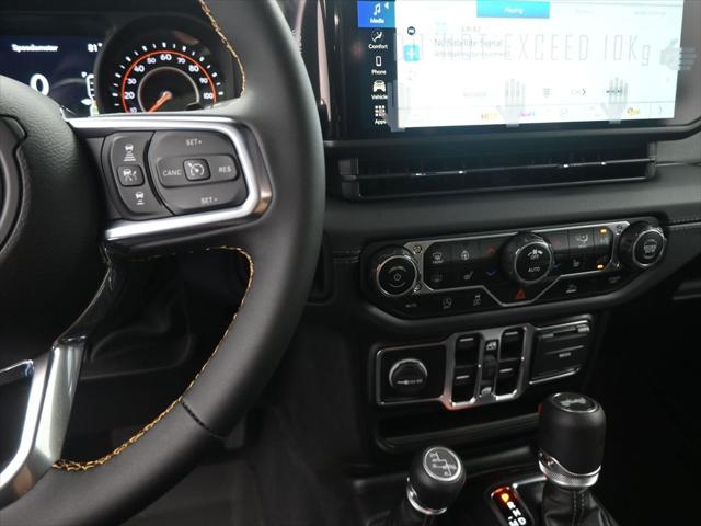 2024 Jeep Wrangler WRANGLER 4-DOOR SAHARA